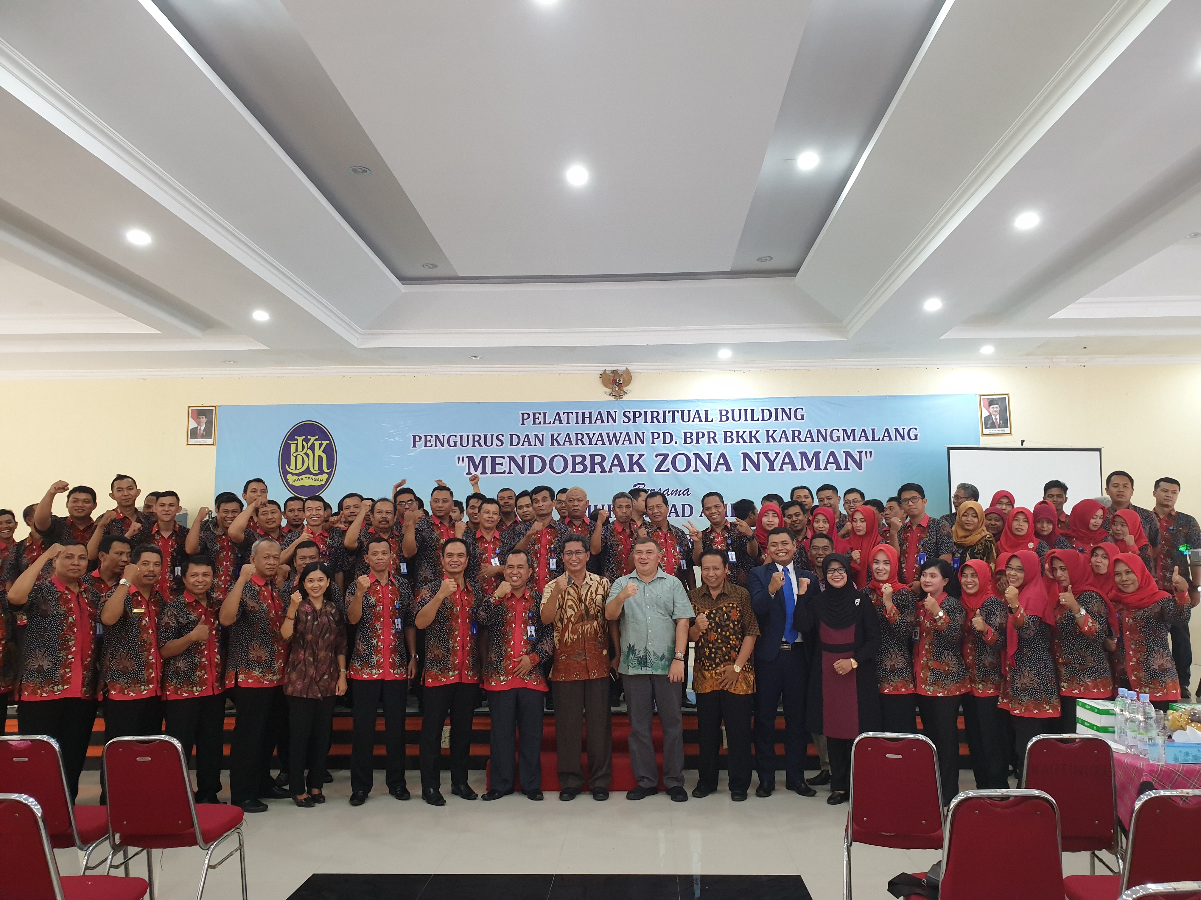 SPIRITUAL BUILDING "MENDOBRAK ZONA NYAMAN"