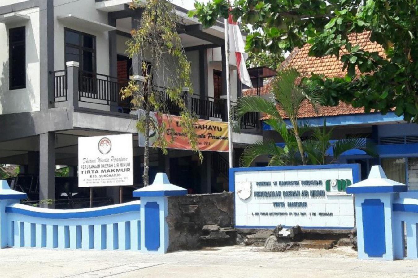 PERUMDA AIR MINUM TIRTA MAKMUR KABUPATEN SUKOHARJO